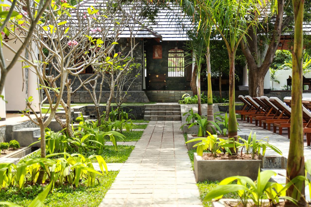 Yala Oga Reach Hotel Tissamaharama Buitenkant foto